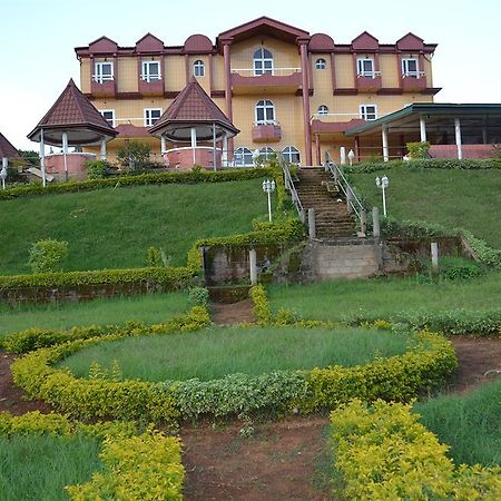 Hotel De Malte Dschang Exterior photo